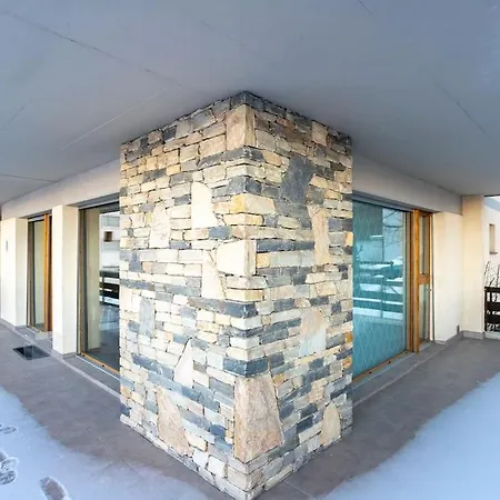 Rosalp, 200m Des Telecabines, * Nendaz